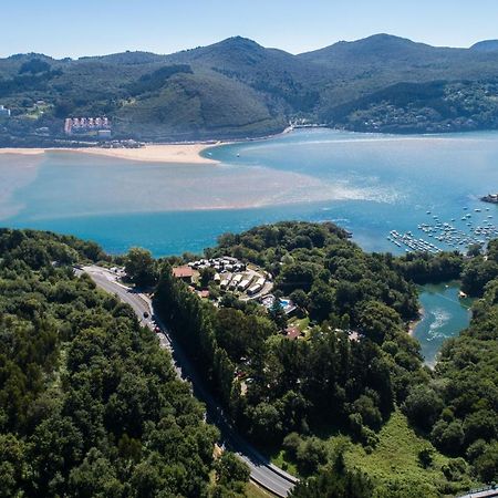 Bungalows Portuondo Parking Gratuito Mundaka Exterior foto