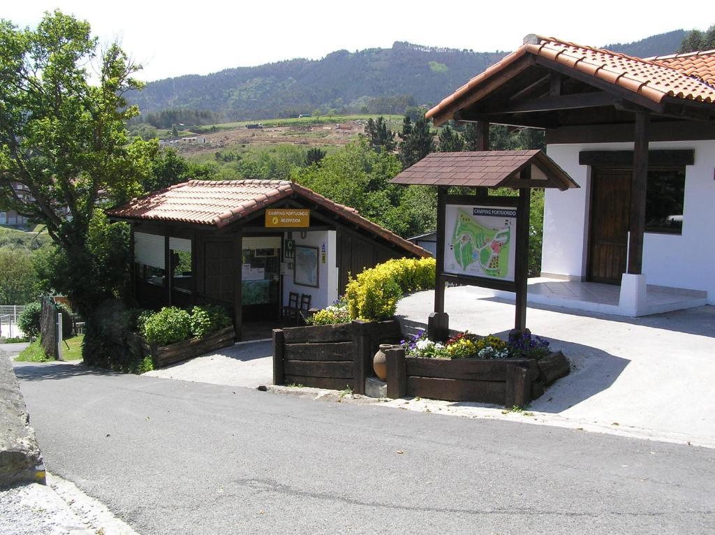 Bungalows Portuondo Parking Gratuito Mundaka Exterior foto